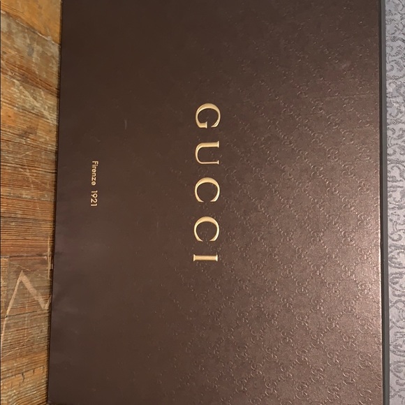 COPY - GUCCI RAIN BOOST - Picture 1 of 3